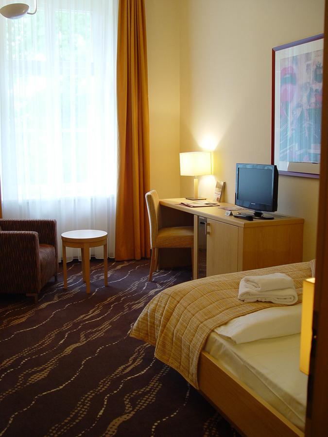 Parkhotel Bad Schandau Mit Spa Kültér fotó